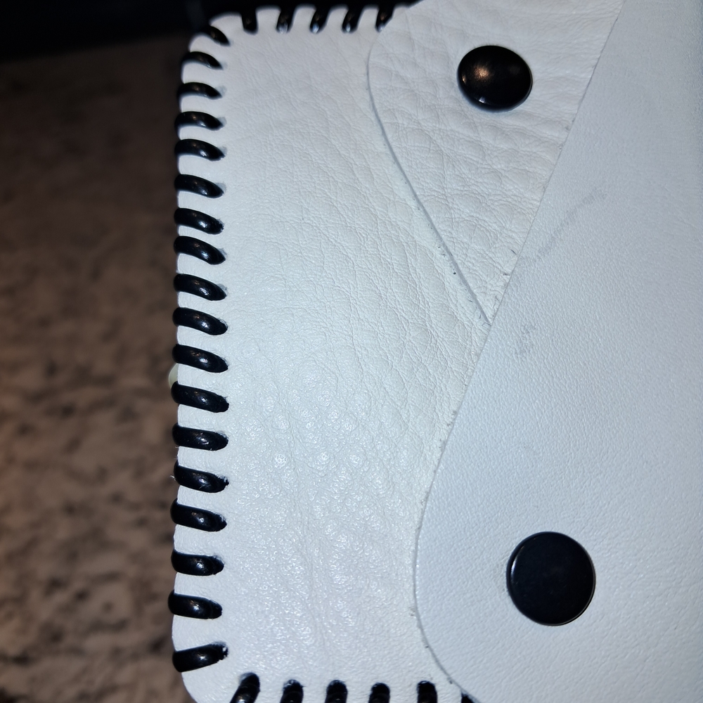NEW Handcrafted 2 Pocket White Leather Card Holder/Coin Purse Snap Wallet - Picture 5 of 6